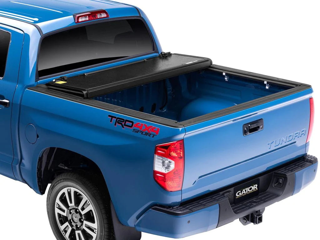 Hard Tri-Fold Truck Bed Tonneau Cover K226302