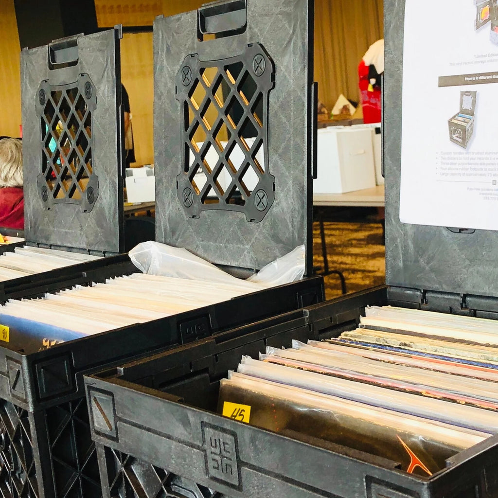 Vinyl Record Storage Crate with Divider and Transparent Panels T832
