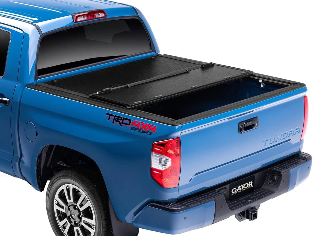 Hard Tri-Fold Truck Bed Tonneau Cover K226302