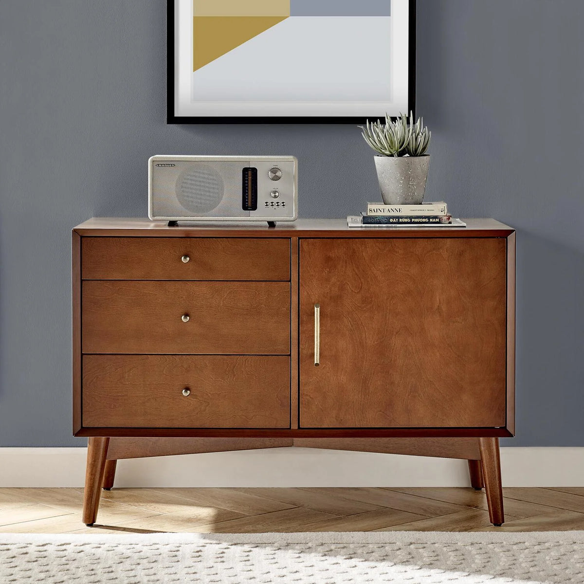 Mahogany Media Console G161923