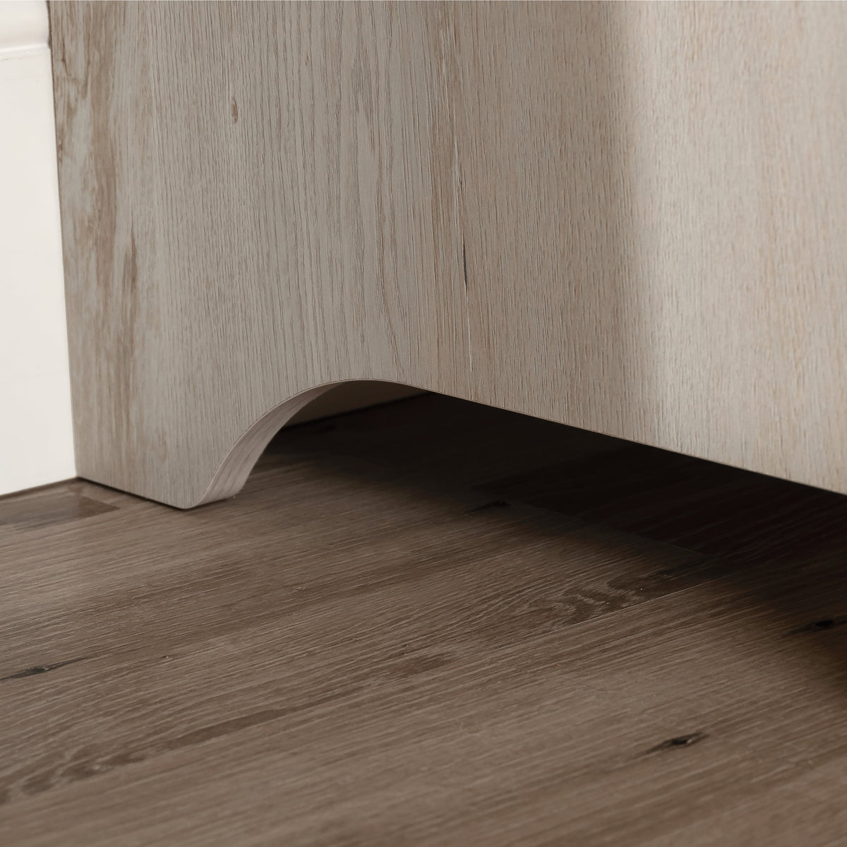 Chalked Chestnut Finish TV Stand with Shelves & Sliding Doors V87402