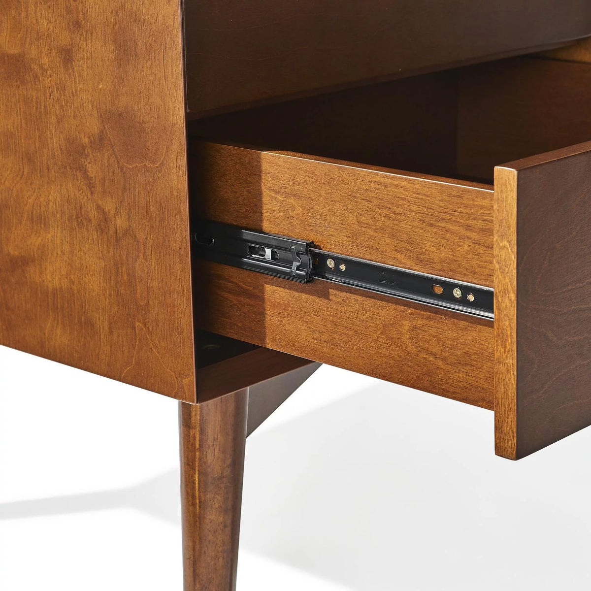 Mahogany Media Console G161923