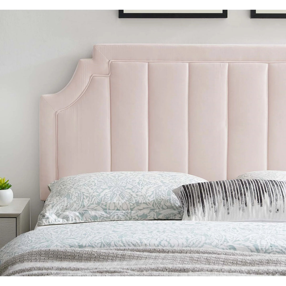 Pink Velvet Upholstered King/California King Size Headboard U344367