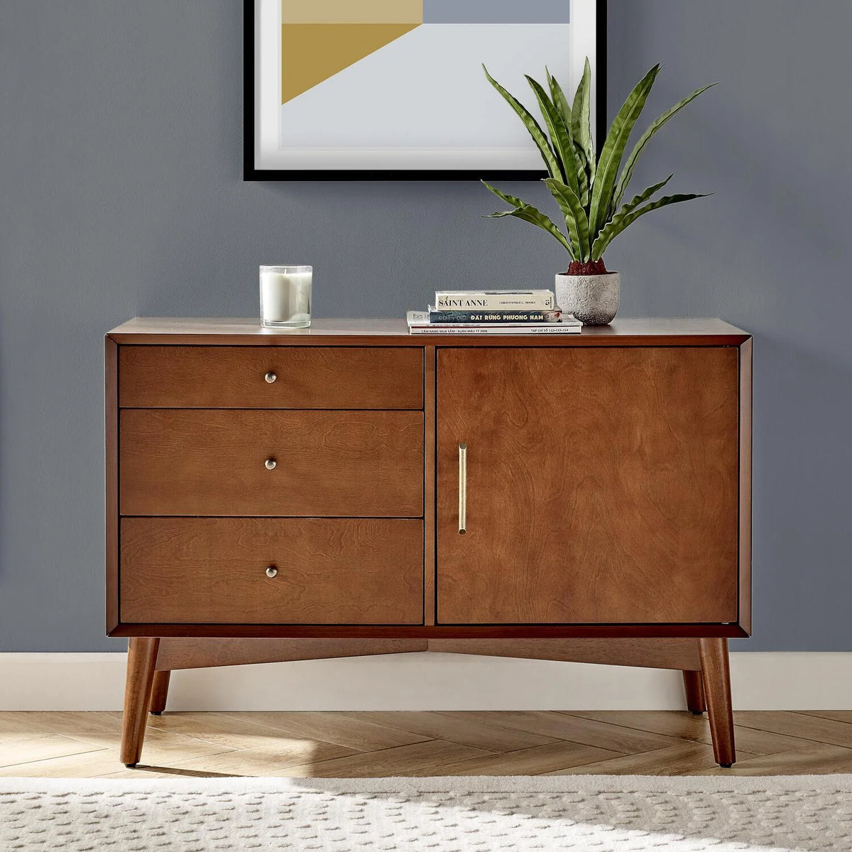 Mahogany Media Console G161923