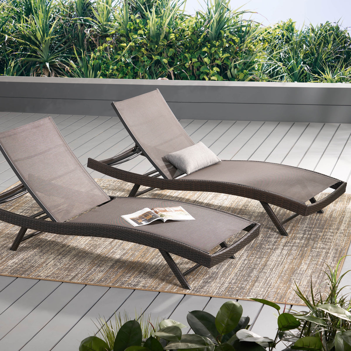 Brown Textilene Chaise Lounge set of 2 V766883
